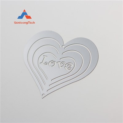 קישוט חרוט חלול